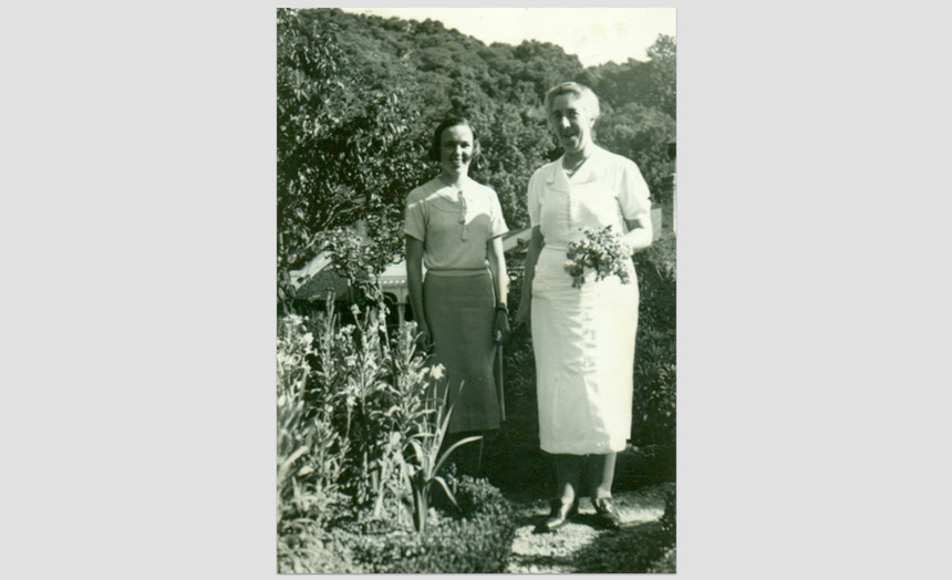 Snapshot inscribed on back in ink, 'Dorothy Theomin (and) Lu Graham (Waiho) Olveston, Dunedin N.Z.' Photo removed from front inside cover of Mrs Ethel Theomin's scrapbook.