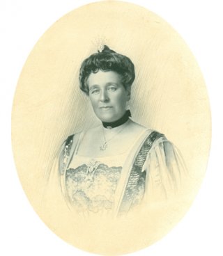 Marie Theomin (née Michaelis) 1855-1926, photograph: Dorothy Theomin