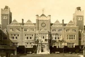 Roedean School for girls near Brighton c.1907